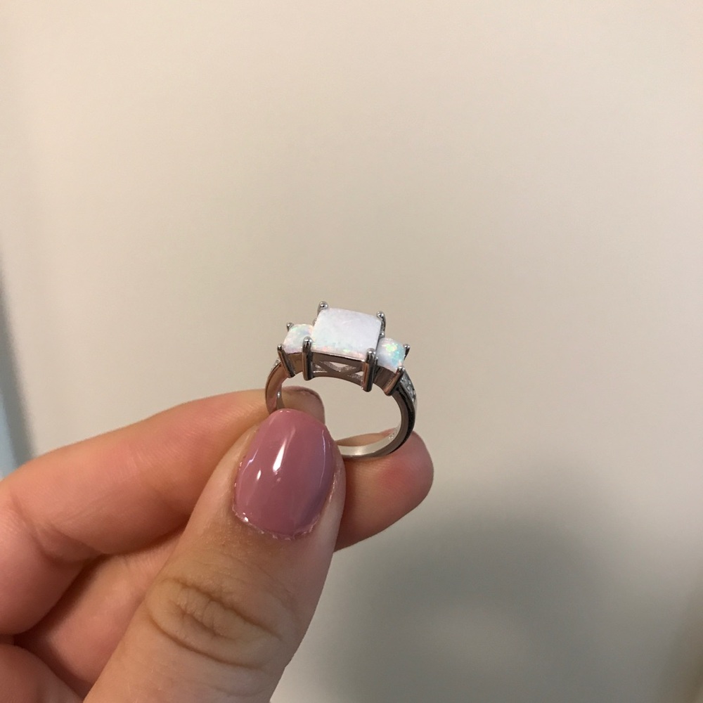 LAST ONE! Sterling Silver Opal Ring - Picture 5 of 8